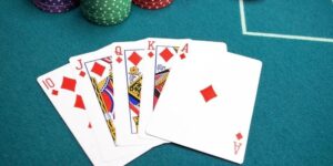 Bluff trong Poker là gì?